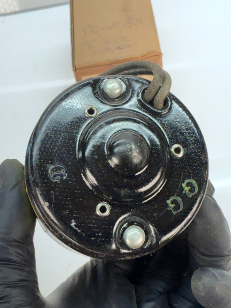 NOS DELTA HEATER MOTOR 400 - ROTATION C.W - 5/16" SHAFT DIAMETER 6V C19-19