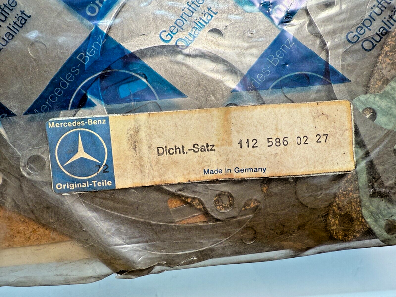 NOS OEM Mercedes Benz W108 W109 W111 W112 W113 Gasket Set 112 586 02 27 C15-22