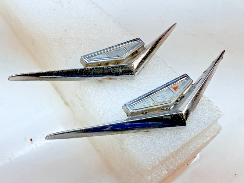 OEM 1962 1963 1964 Chevrolet IMPALA PAIR Chrome V Fender Emblem 3791999 E5-40