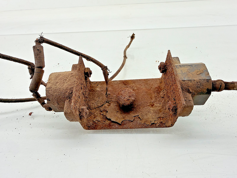 OEM Jeep Willys MB Ford GPW Dash Cluster Breaker & Bracket Military WWII C44-8