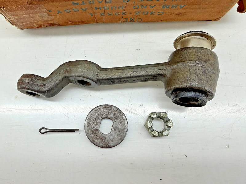 NOS 1960 - 1966 FORD FALCON MUSTANG RANCHERO IDLER ARM C3DZ-3352-L C55-18