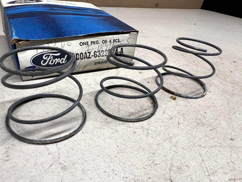 NOS OEM Ford DOAZ-6322624-A 3 PIECES Power Window Spring B26-7