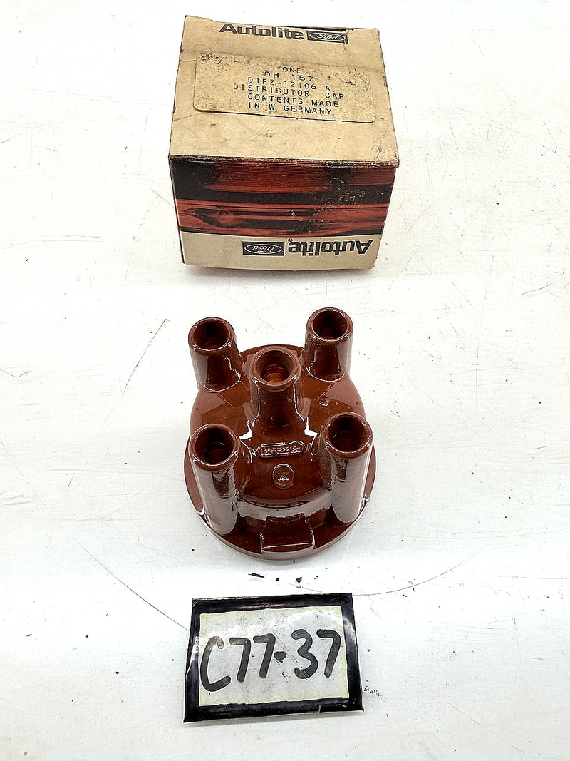 NOS AUTOLITE DH-157 DISTRIBUTOR CAP D1FZ-12106-A 1971 FORD PINTO 4CYL C77-37