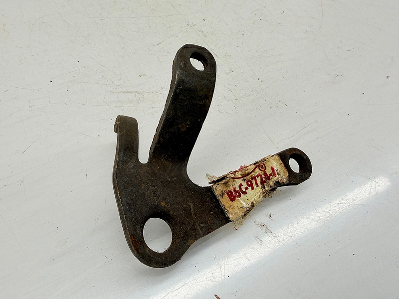 NOS 1956 Ford Fairlane Bracket B6C-9724-A C64-14