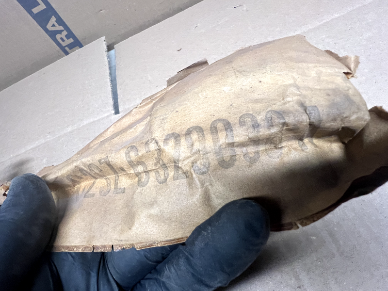 NOS 1961-1963 THUNDERBIRD SIDE TRIM MOULDING PAIR C2SZ-6329038-A 61 62 63 S1-8