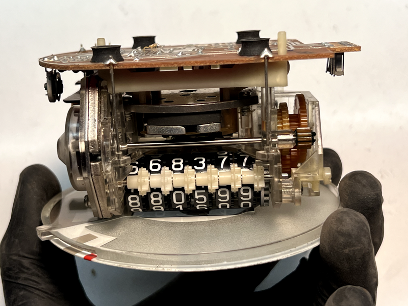 NOS? BMW SPEEDOMETER E24/628CSI-M635CSI E23/735i 745i 62121376599 C3-