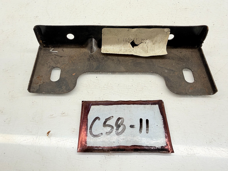 NOS 1973 - 1976 Ford Thunderbird MOUNTING BRACKET D3SZ-13A091-A C58-11