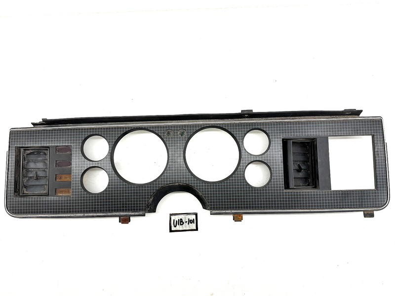 OEM 1979 - 1984 FORD MUSTANG DASH BEZEL GRID PATTERN E4ZB-61045C90-B