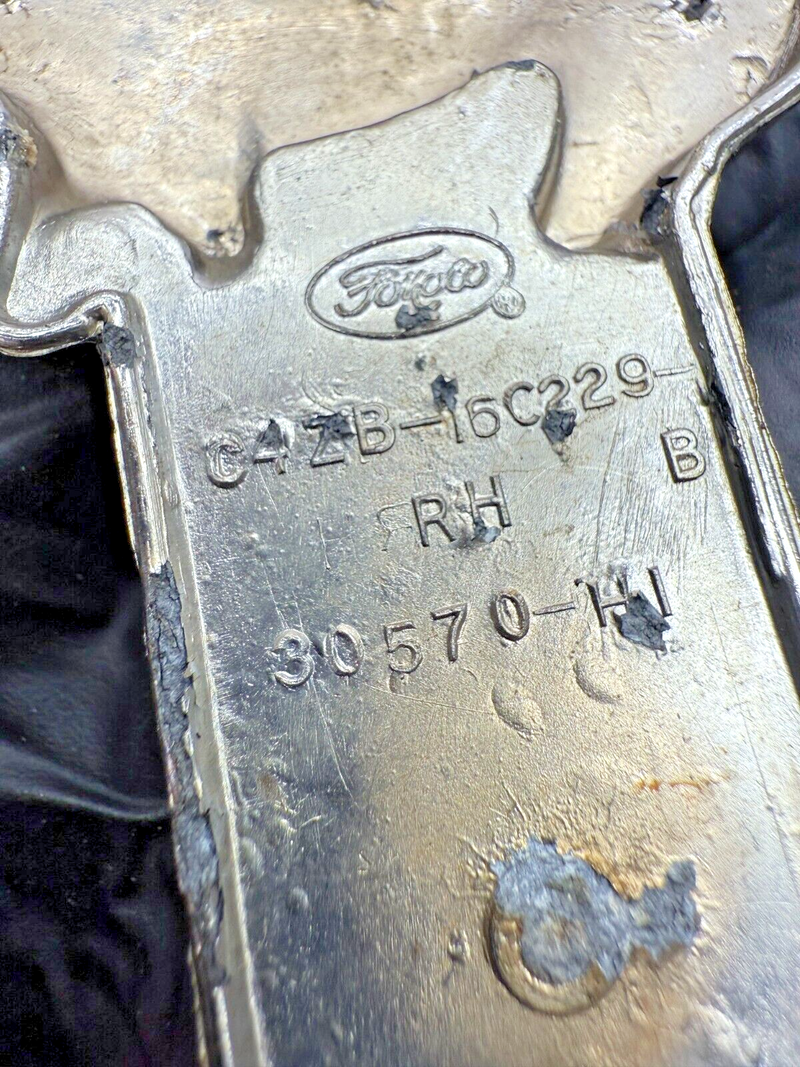 OEM 1964 - 1968 Ford Mustang RH Fender Emblem Tri Bar C4ZB-16C229 B32-136