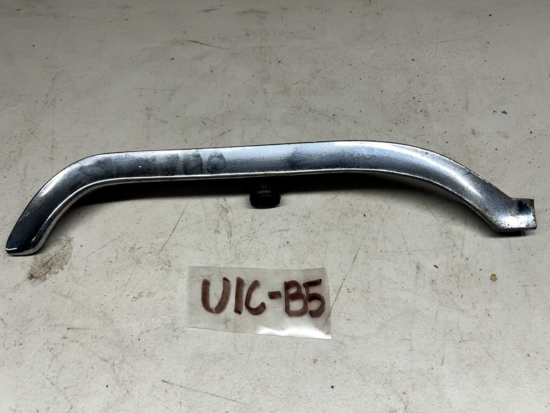 OEM FORD THUNDERBIRD FRONT HOOD EYEBROW RIGHT TRIM BEZEL TRIM 61-63 U1C-B5-2