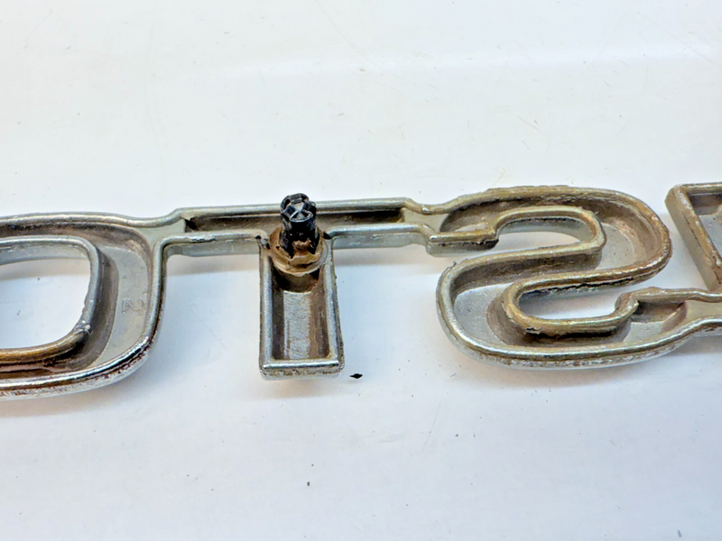 OEM 1980 - 1986 Ford F-150 Custom Metal Fender Emblem E0TB-16B114-CC B32-205