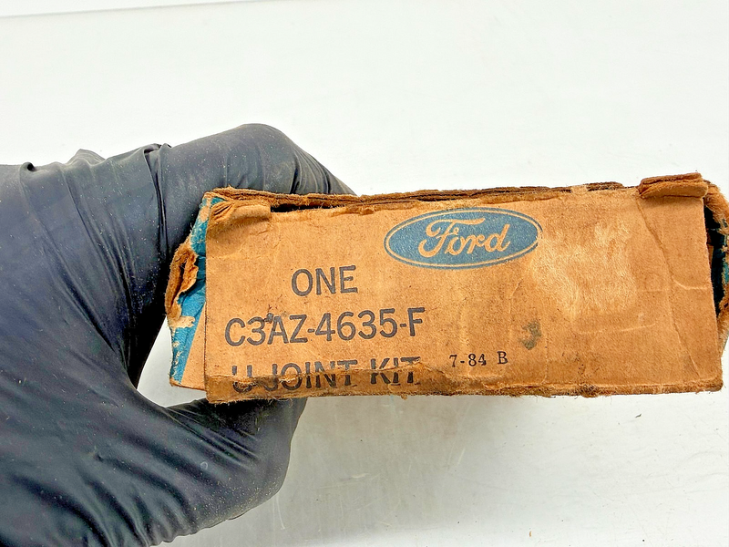NOS 1967 - 1973 Ford MUSTANG SHELBY COBRA TORINO U JOINT KIT C3AZ-4635-F C62-28