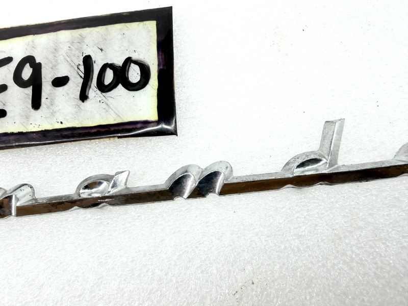 OEM 1947 - 1956 STUDEBAKER COMMANDER HOOD FRONT FENDER EMBLEM 7729 E9-100