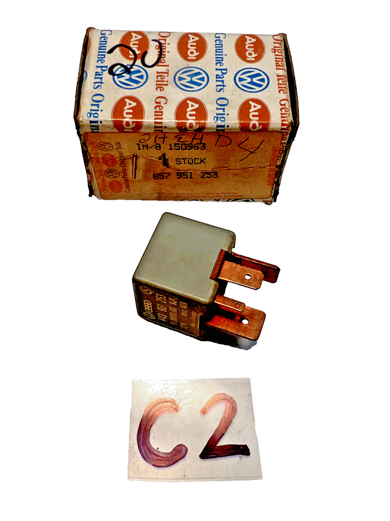 NOS Genuine VW Audi Fuel Pump Relay 191906383 191906383C 857953253 Germany C2-20