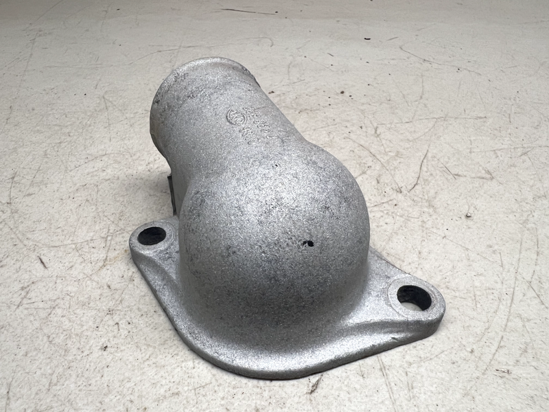 GM Thermostat Housing Coolant Flange Cavalier Carlton Manta Ascona 8930322 B20-3
