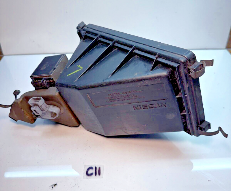 OEM NISSAN 22680 D9000 MASS AIR FLOW SENSOR MAF MODULE UNIT BOX JA36 605 C11-7