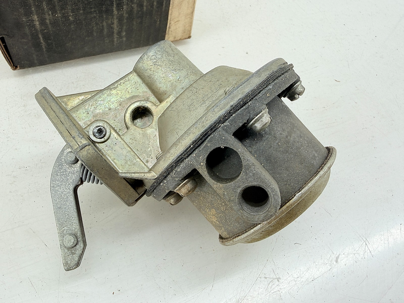 NOS 4149 Fuel Pump 1955 1956 1957 Chevrolet 6 Cylinder F-130