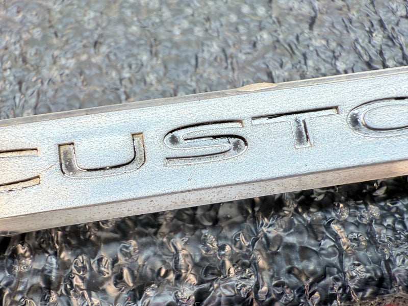 OEM 1967 1968 PONTIAC CUSTOM Fender Logo Badge 4440393 GTO LeMans Tempest E5-21