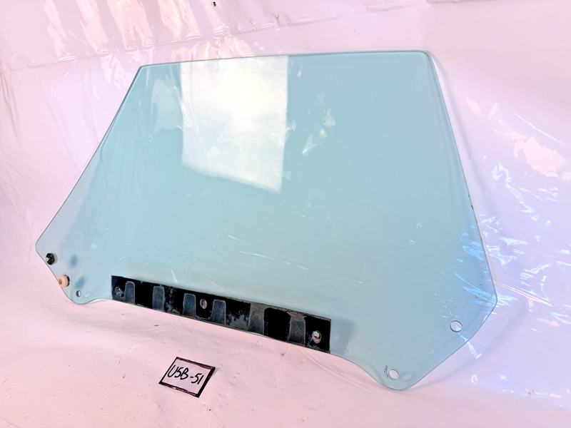 OEM 1968 - 1969 C3 Corvette Passenger Side Door Window Glass CONVERTIBLE U5B-51