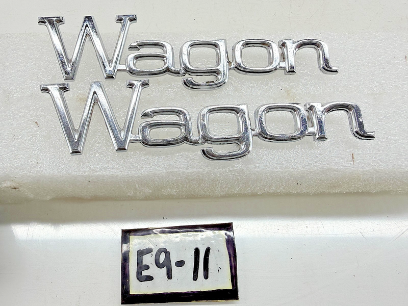 OEM 1971 1972 Ford Wagon EmblemS Name Plate D1AZ-7125622-A E9-11