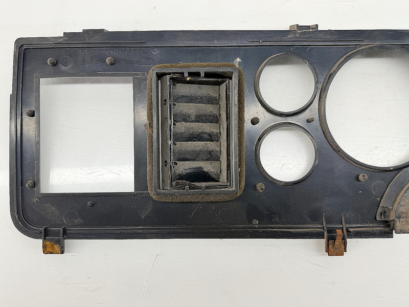 OEM 1979 - 1984 FORD MUSTANG DASH BEZEL GRID PATTERN E4ZB-61045C90-B