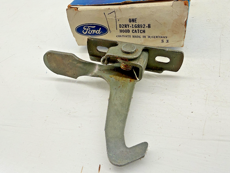 NOS 1971 1972 Ford Mustang Mercury Capri Hood Catch Hook D2RY-16892-B C62-50