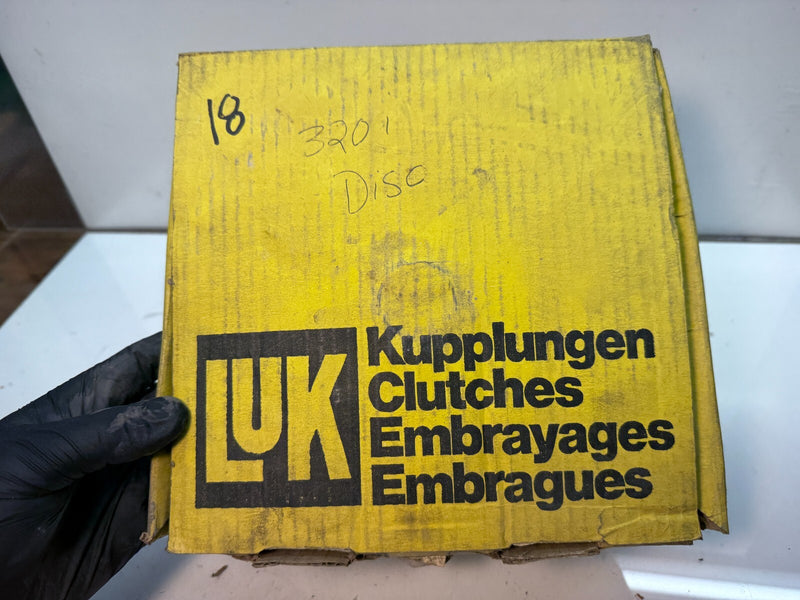 NOS BMW LUK GERMANY NEW Set Clutch Disk E30 M3 320i 322 0009 11 C12-18