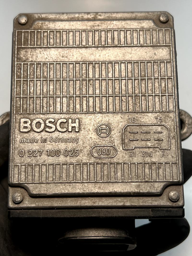 OEM Bosch Control Unit Ignition System Switch Ignition System 0227100025 C3-34