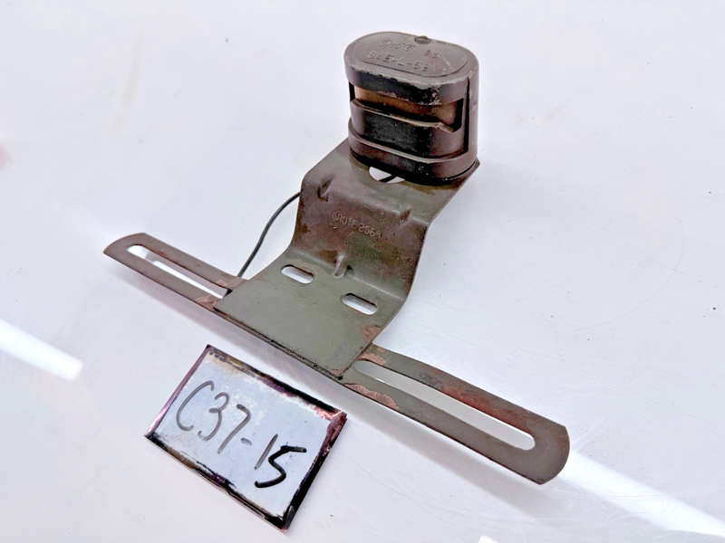 Vintag Grote 95 License Plate Light SAE-L-69 Willys Jeep Rat Rod Milirary C37-15
