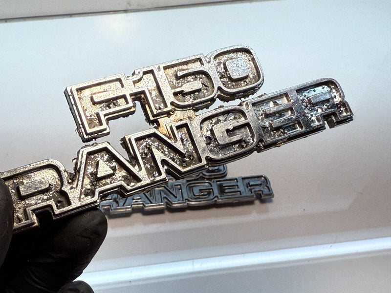 OEM 1977-1979 Ford Truck F150 Ranger Pair of Cowl Emblems D7TB-16702-CWB B32-78