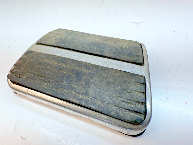 OEM GM 1967 - 1981 Corvette CAMARO FIREBIRD BRAKE/CLUTCH PEDAL PAD & TRIM B83-16