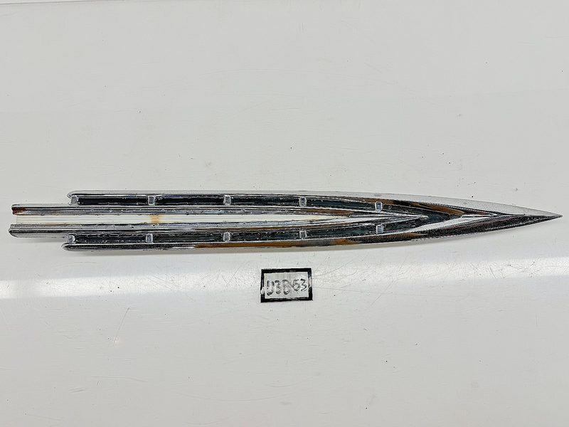 OEM 1963 Ford Falcon Sprint Front Fender Spear Trim C3DB-16C098-E U3B-53