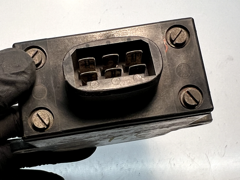OEM Bosch Control Unit Ignition System Switch Ignition System 0227100025 C3-34