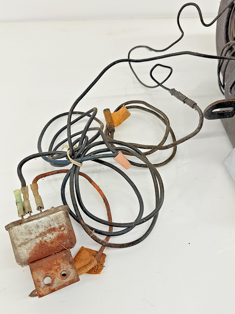 OEM 1967 Mercury Air Conditioning Unit A/C Ford Mustang Falcon Galaxie U5B-68