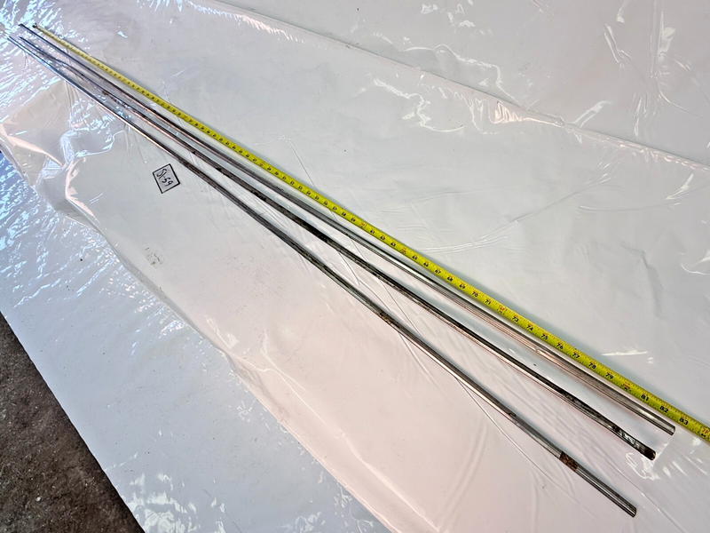 OEM 1960 IMPALA CONVERTIBLE 2 DOOR Quarter PAINT DIVIDER TRIM MOULDING LOT S1-59