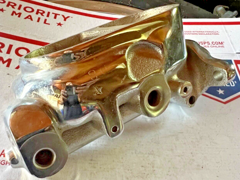 POLISHED GM 1967 Corvette Master Cylinder