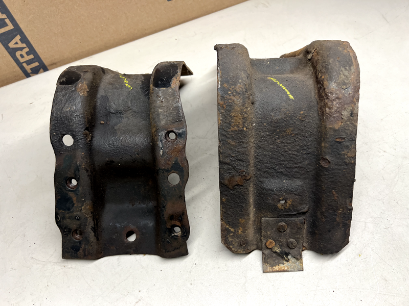 OEM 73-87 Chevy GMC C10 C20 K10 K20 K30 PAIR Gas Tank Hanger Bracket U3B