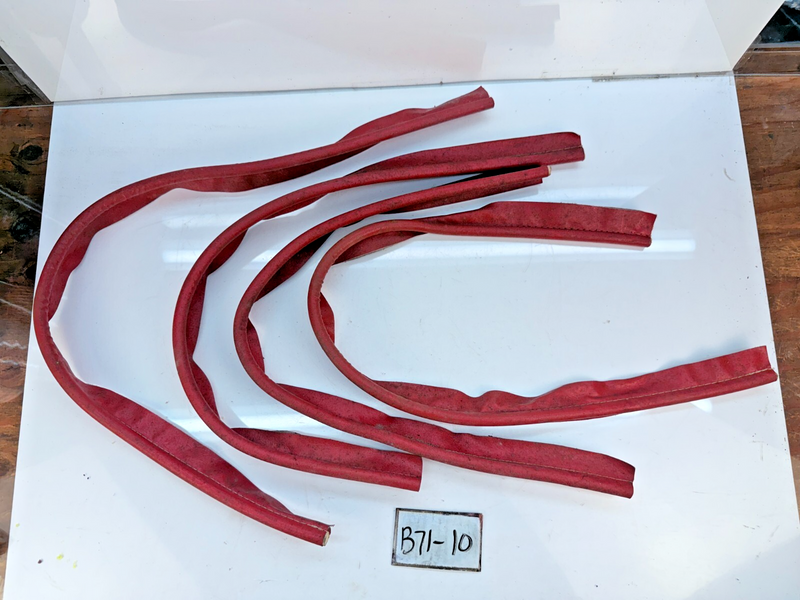 OEM 1959 1960 IMPALA BISCAYNE BELAIR  HEADLINER WINDLACE  B71-10