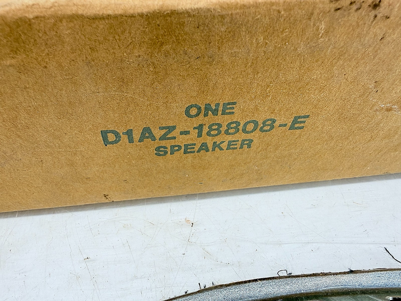 NOS 1971 Ford Galaxie Speaker D1AZ-18808-E C50-11