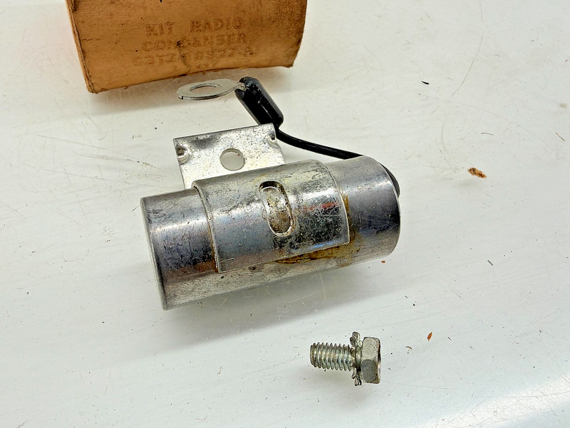 NOS 1963 - 1965 MERCURY 406 427 HP IGNITION RADIO CONDENSER C3TZ-18827-A C61-32