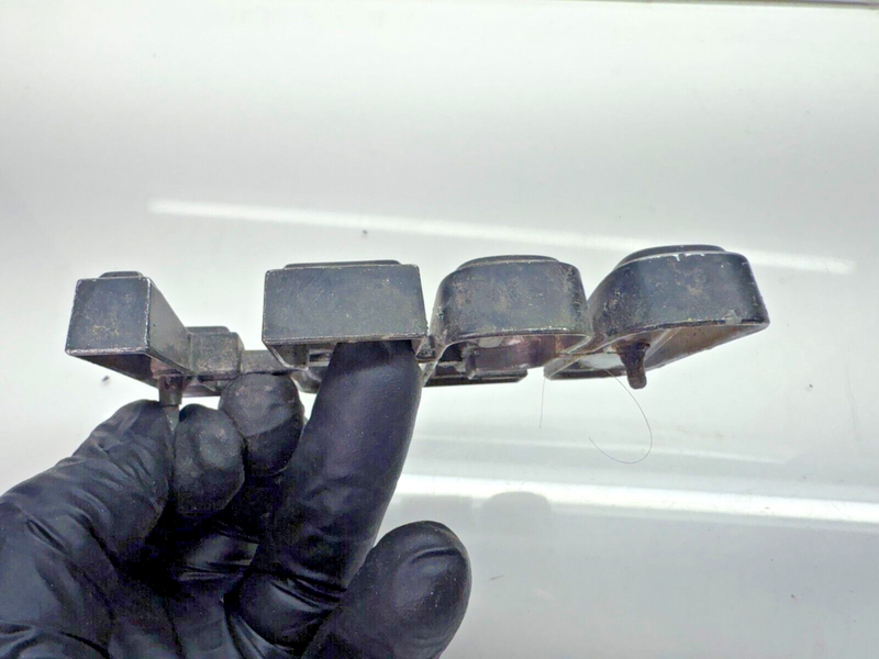 OEM 1973 - 1979 Ford Truck F-250 Emblem D4TB-16702-BA 74 75 76 77 78 B32-132