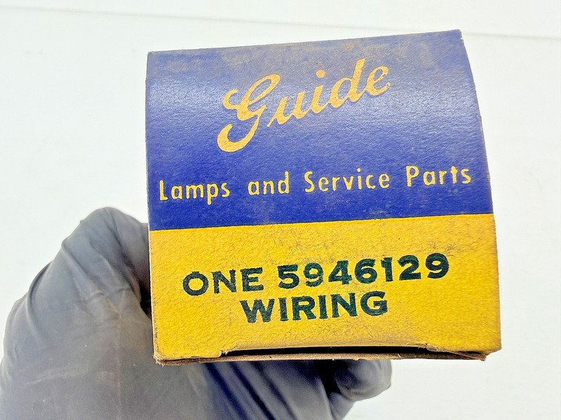 NOS 1958 - 1968 Chevrolet BelAir Impala License Plate Lamp Socket 5946129 C70-29