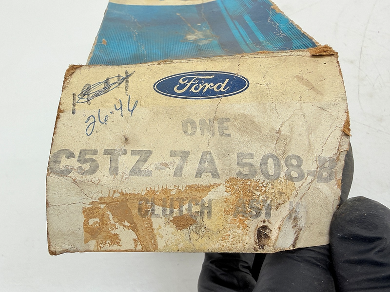 NOS 1965 - 1977 FORD TRUCK CLUTCH SLAVE CYLINDER C5TZ-7A508-B C75-62