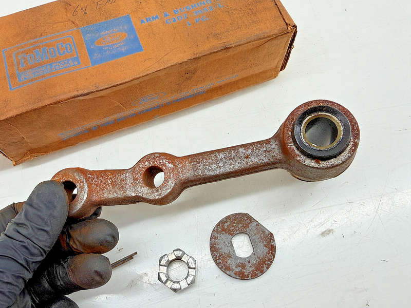 NOS 1960 - 1966 FORD FALCON MUSTANG RANCHERO IDLER ARM C3DZ-3352-L C18-65