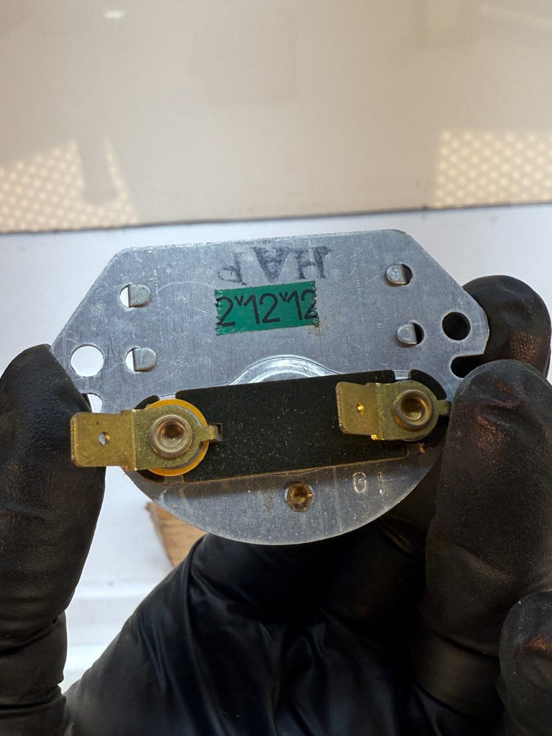 NOS 1956-1961 RENAULT DAUPHINE FUEL GAUGE Petrol Gasoline Level Meter C19-12