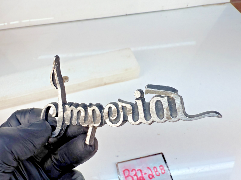 OEM 1969 CHRYSLER IMPERIAL EMBLEM BADGE MOPAR 3345736 B32-288