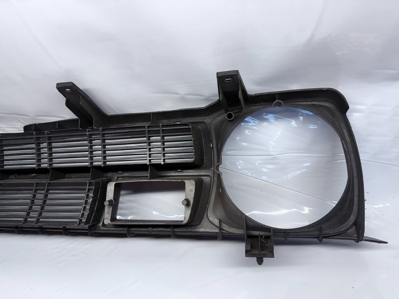 OEM 78 79 80 1978 1979 1980 DATSUN 210 Front Grille Grill *NICE SHAPE* U5B-13