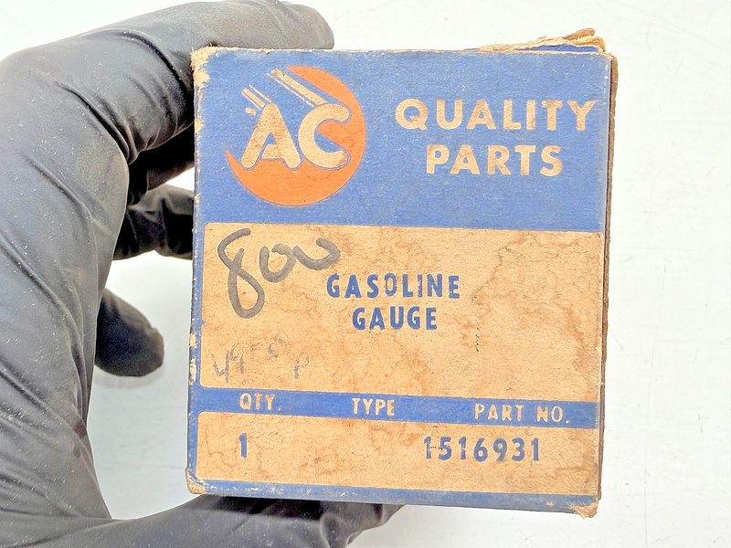 NOS 1949 1950 Chevrolet Styleline Fleetline BelAir Gasoline Gauge 1516931 C70-17