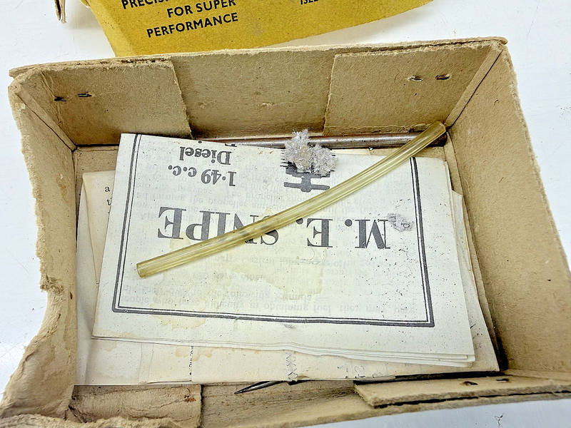 RARE NEW Vintage M.E. Snipe 1.49cc Diesel Model Airplane Engine C49-30