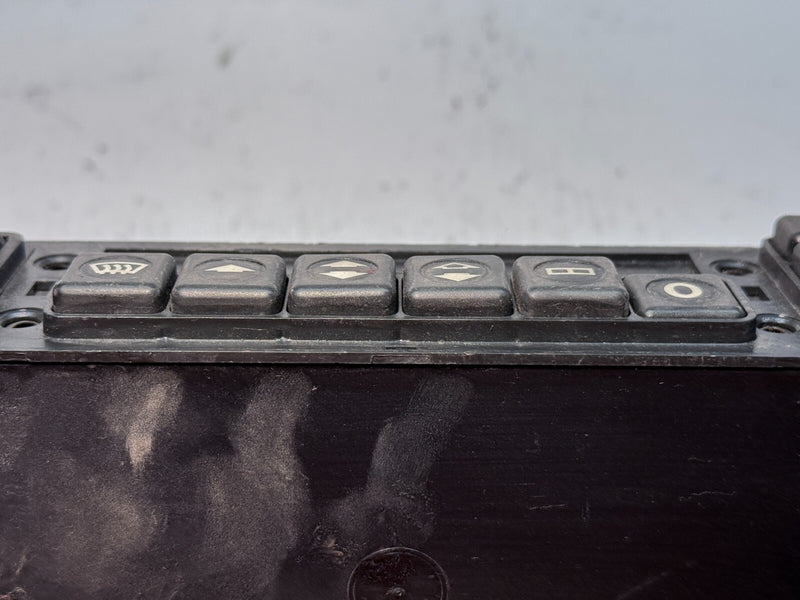 Mercedes W201 Push Button Climate Control Unit 2018300385 201 830 03 85 C6-15